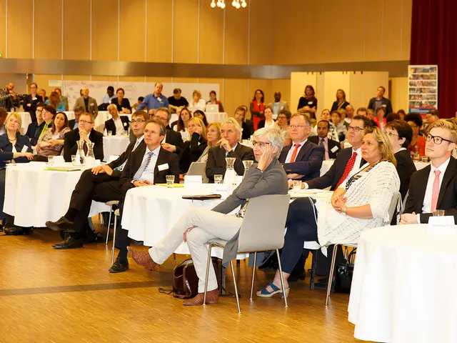 Strategies for Staying Focused and Engaged in a Dialogue