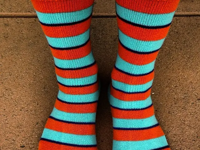 Wearing Socks to Bed: Advantages and Disadvantages