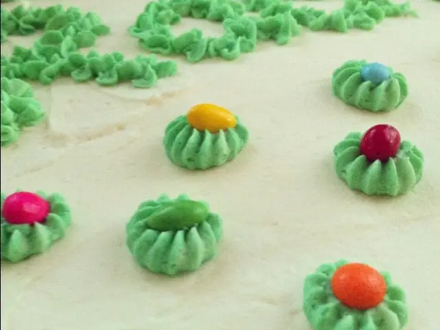 Six DIY solutions to ease scalp itchiness: