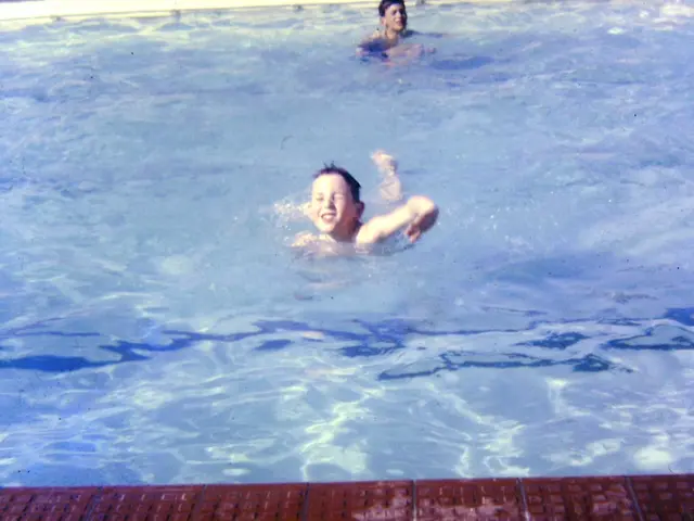 Lifting of Swimming Restrictions in Bremen's Werdersee: Crucial Facts About the L lifting of...