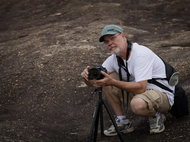 Trump experiences chronic venous insufficiency.