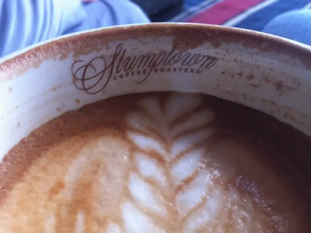 Does drinking coffee lead to the development of acne?