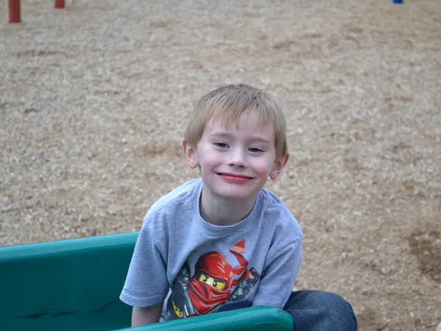 Connections between Bipolar Disorder and Autism Spectrum Disorder in adults and youths