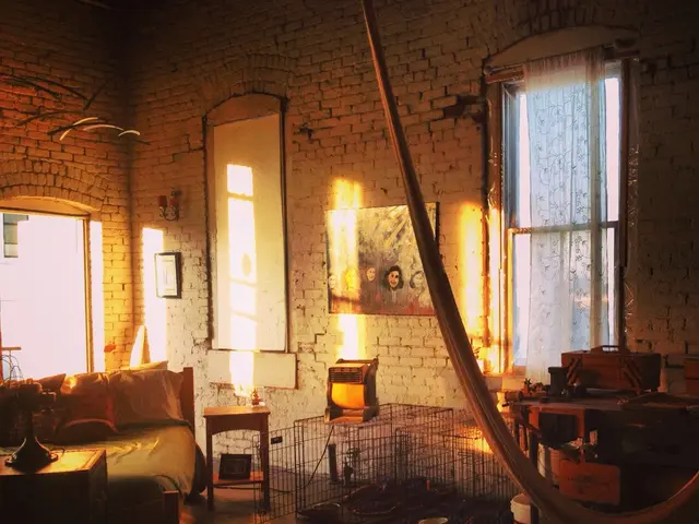 Pondering thoughts has no monetary cost, but daydreaming offers several benefits to our well-being.