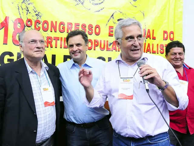 Streamlined Interaction Strategies for Legal Firms in the Workplace