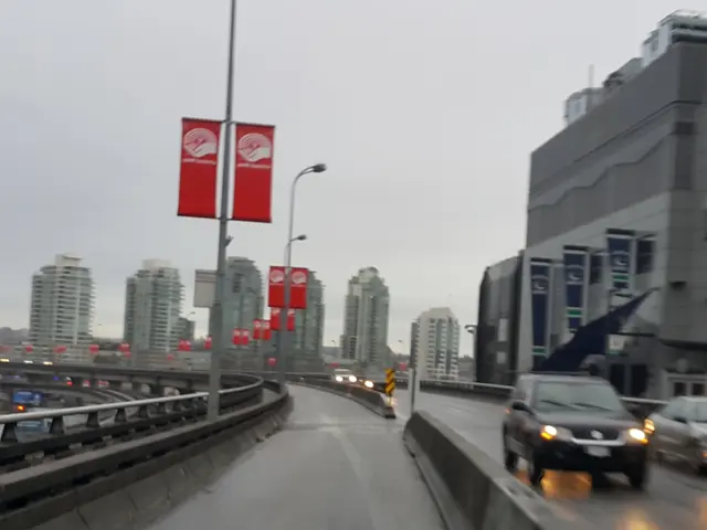 "Alternative route found for the essential artery in the region of the back of the head"