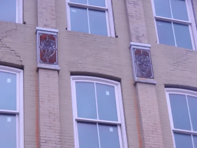 Glassblowing workshop in Millville targets veterans struggling with PTSD and emotional wounds,...