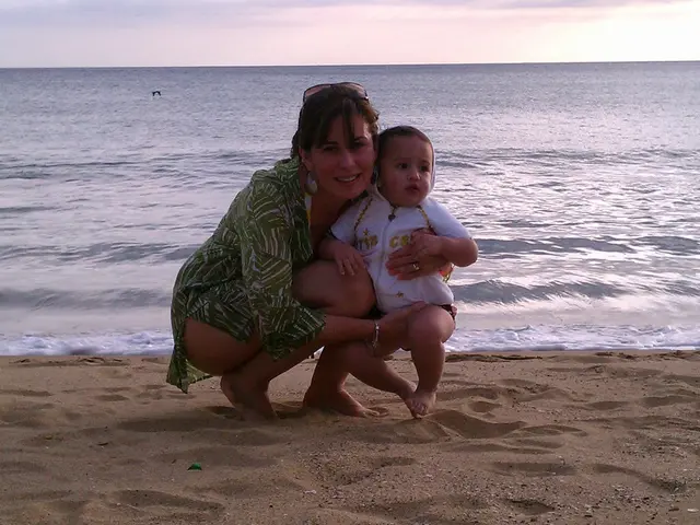 Pregnancy Squats: Benefits, Strategies, and Safety Measures