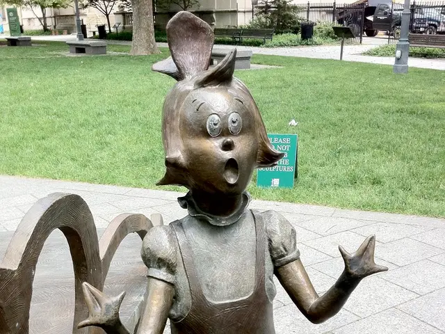 Clinic Warned of Potential Threat by Adolescent Age 13