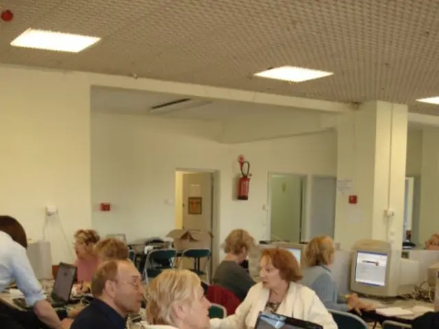 Encouraging Healthy Workspaces through LEED Material Strategies: Achieve Green Associate Status...